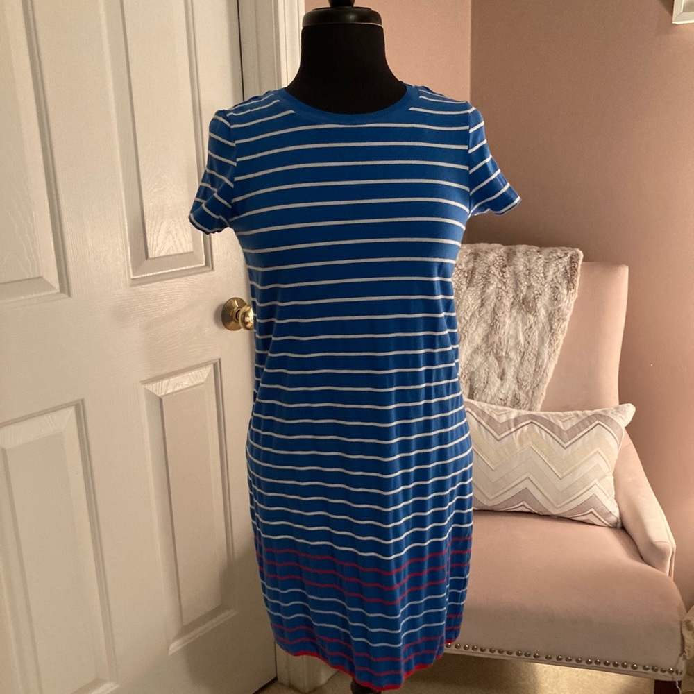 Pull on t-shirt dress
